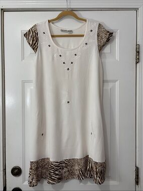 Raya Sun brand dress Size XL